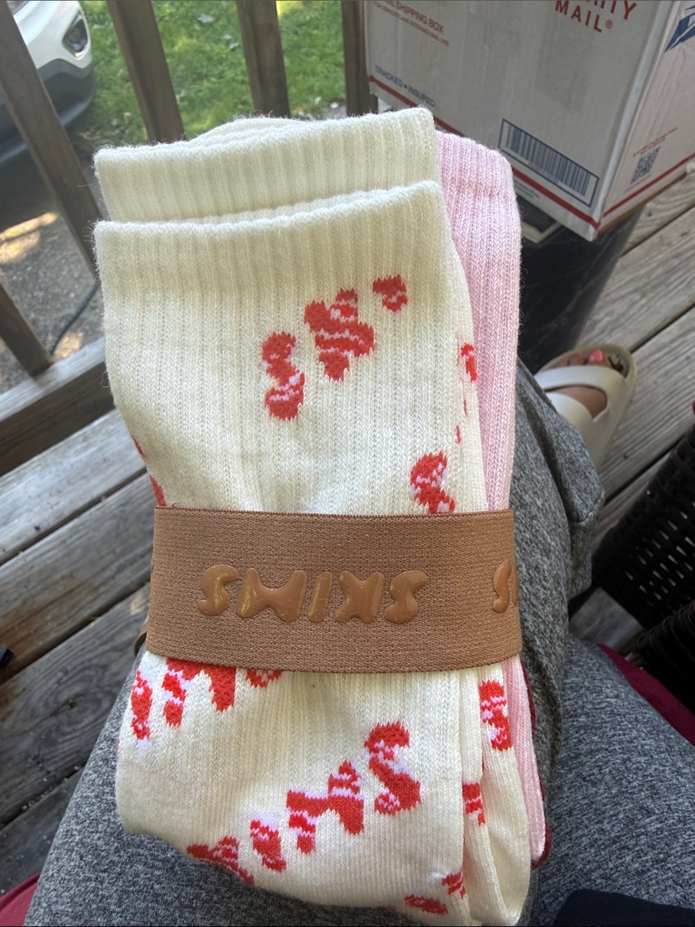 SKIMS Women's White & Pink Candy-Print Crew Socks - 3 pack